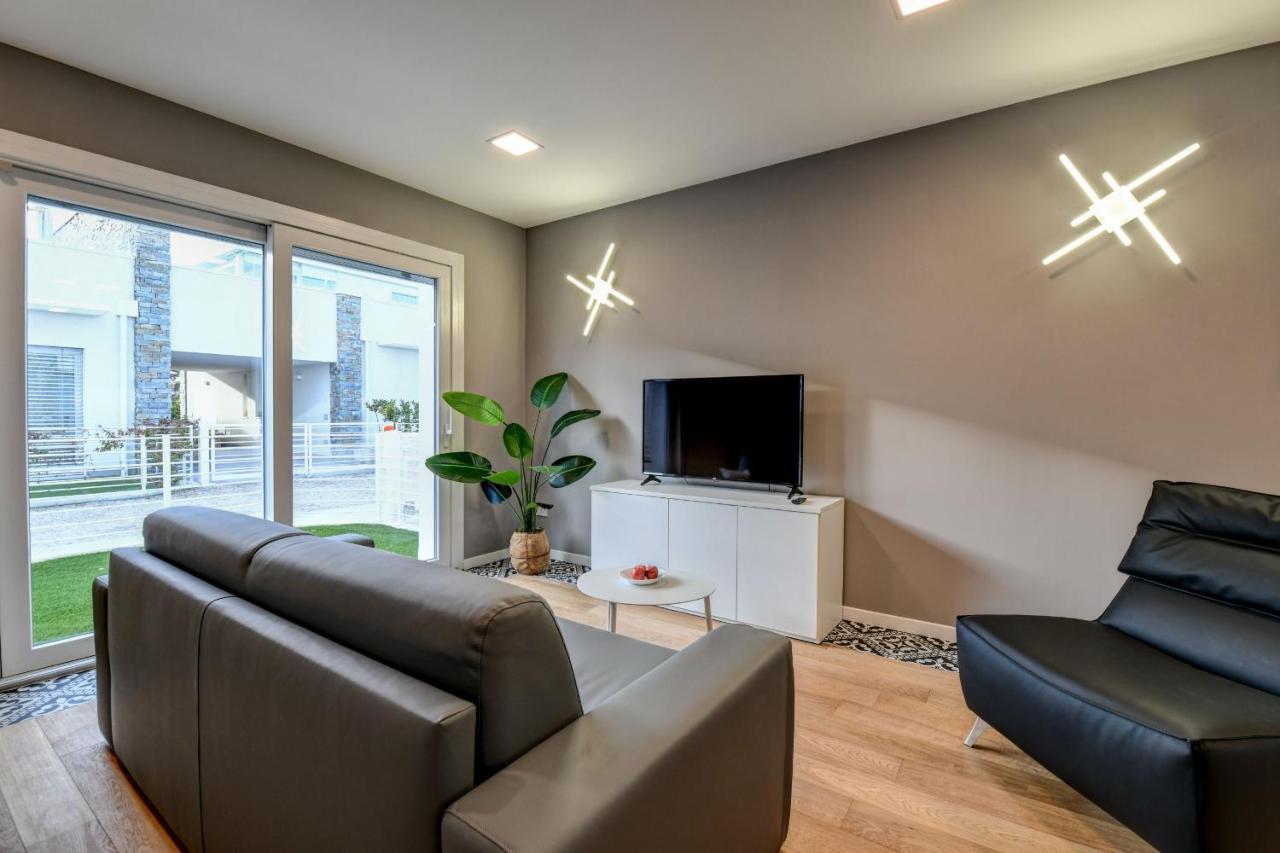 Chalet Dolci Luxury Homes Peschiera del Garda