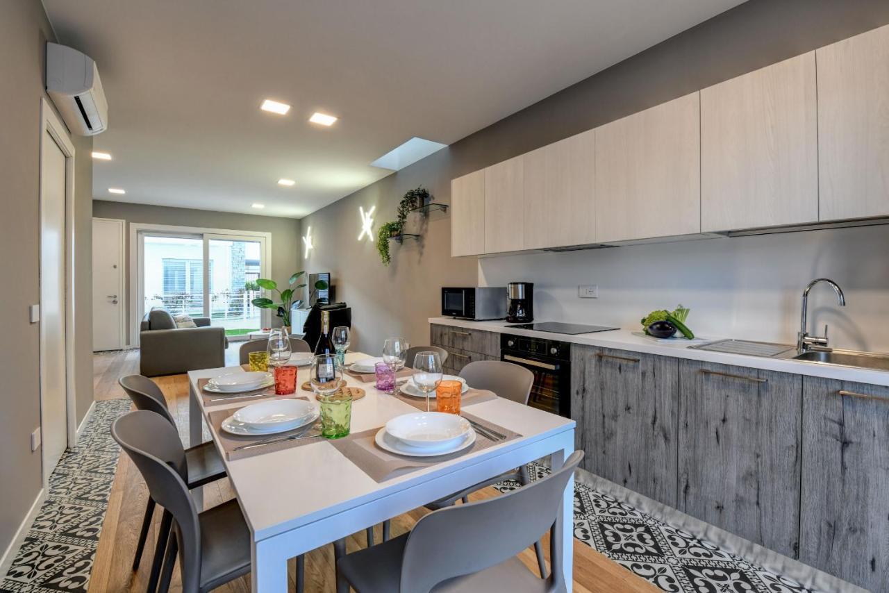 Dolci Luxury Homes