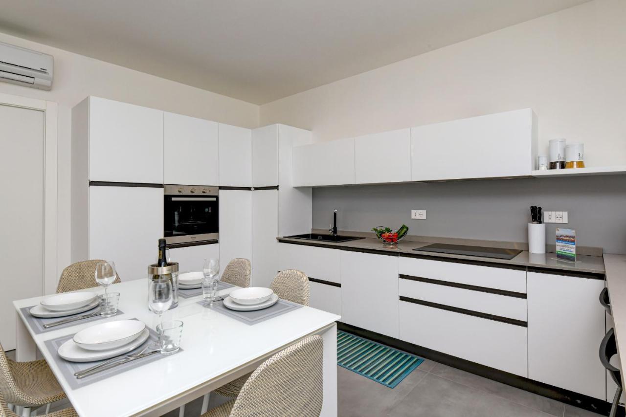 Chalet Dolci Luxury Homes Peschiera del Garda