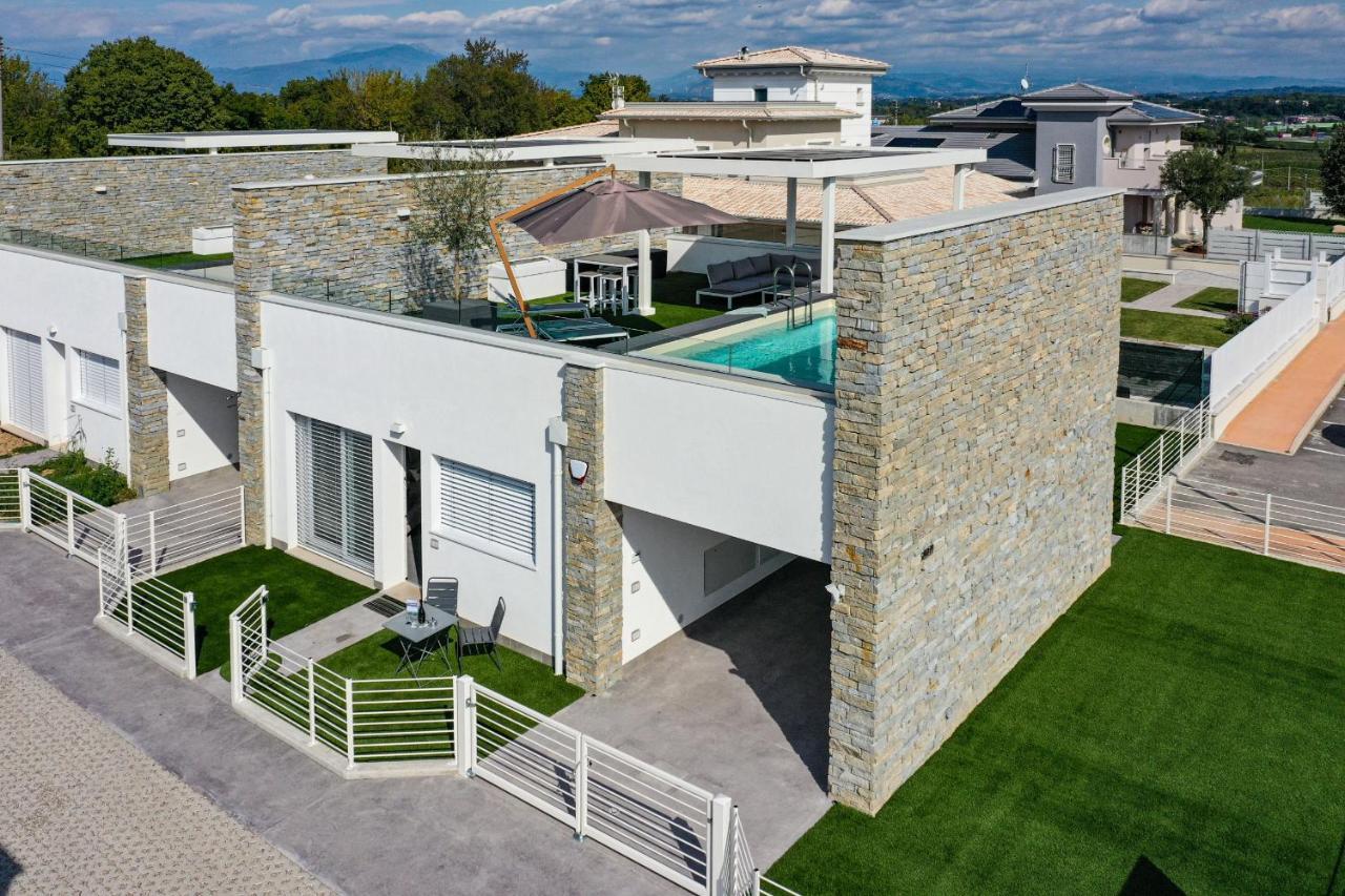Dolci Luxury Homes